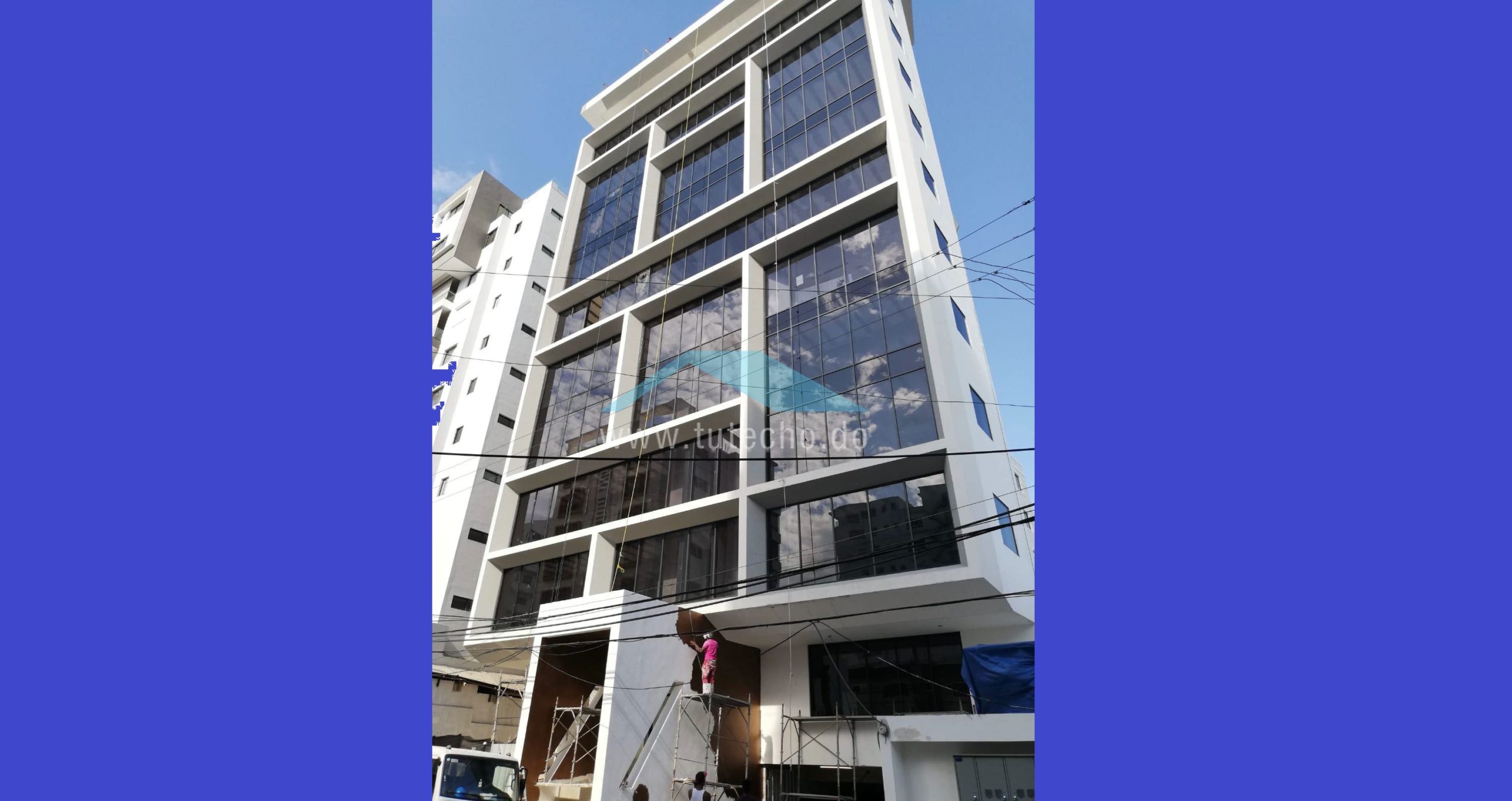 VENDO Y ALQUILO LOCALES COMERCIALES DE 46-92mts. EN TORRE – EVARISTO MORALES